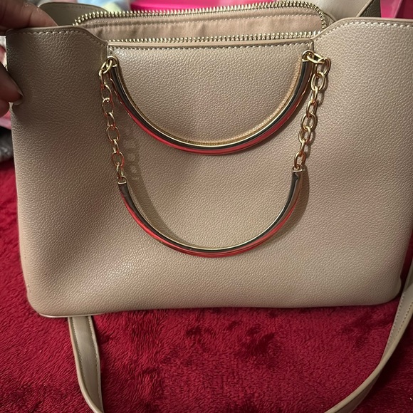 Tan purse - Picture 2 of 4